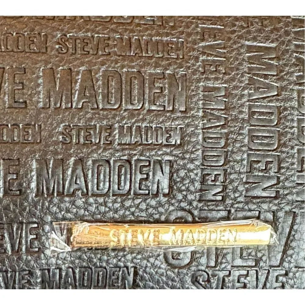 STEVE MADDEN - NWT 